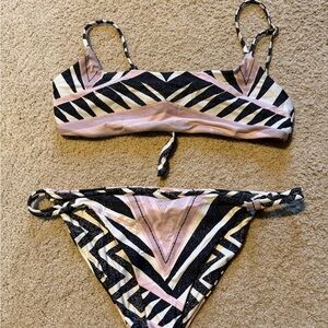 Geometric Bikini Set in Black and Pink